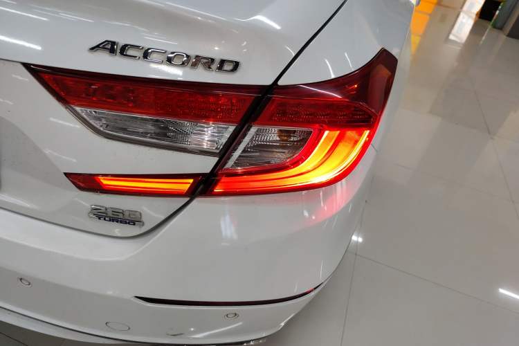 Used Honda Accord 2018 260TURBO Luxury Edition China VI Exterior 3