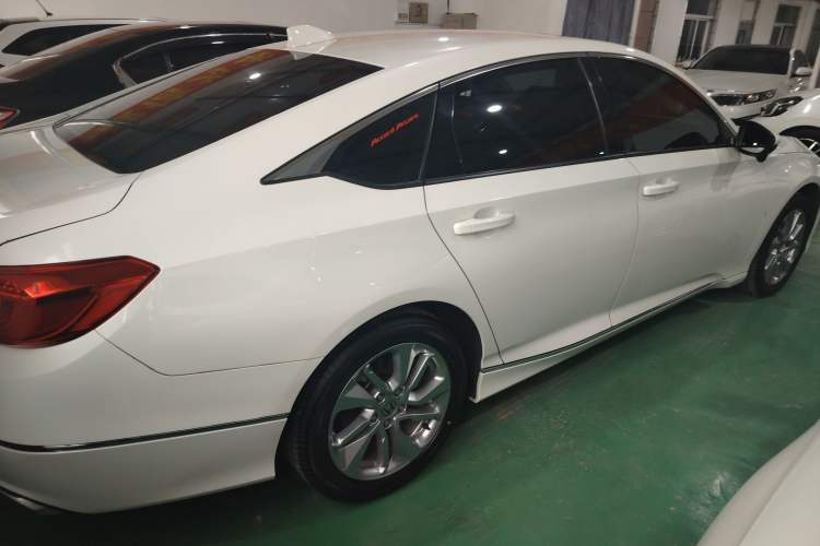 Used Honda Accord 2018 260TURBO Luxury Edition China VI Exterior 3