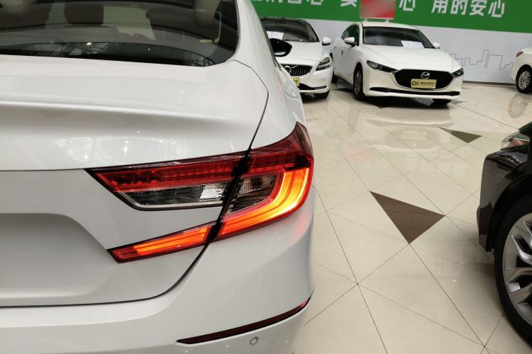 Used Honda Accord 2018 260TURBO Luxury Edition China VI Exterior 3