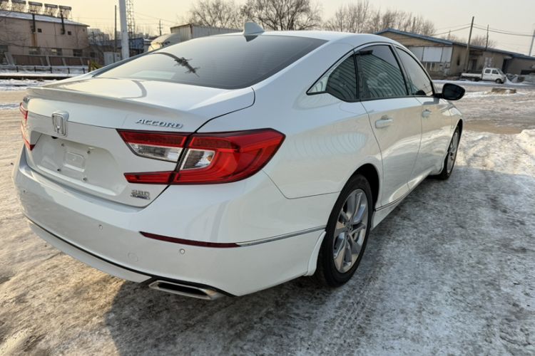 Used Honda Accord 2018 260TURBO Luxury Edition China VI Exterior 4