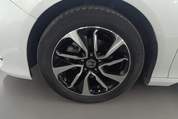 Used Honda Accord 2018 260TURBO Elite Edition China VI Exterior 4