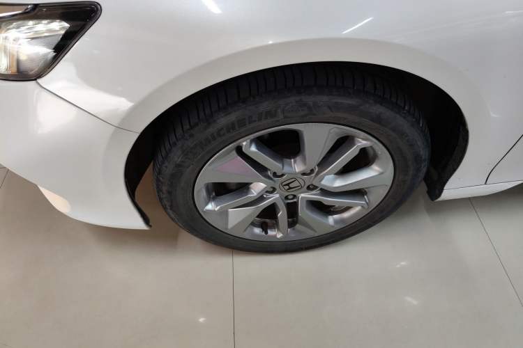 Used Honda Accord 2018 260TURBO Luxury Edition China VI Exterior 4