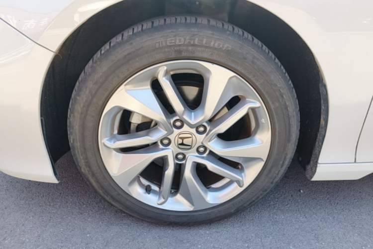 Used Honda Accord 2018 260TURBO Elite Edition China VI Exterior 4