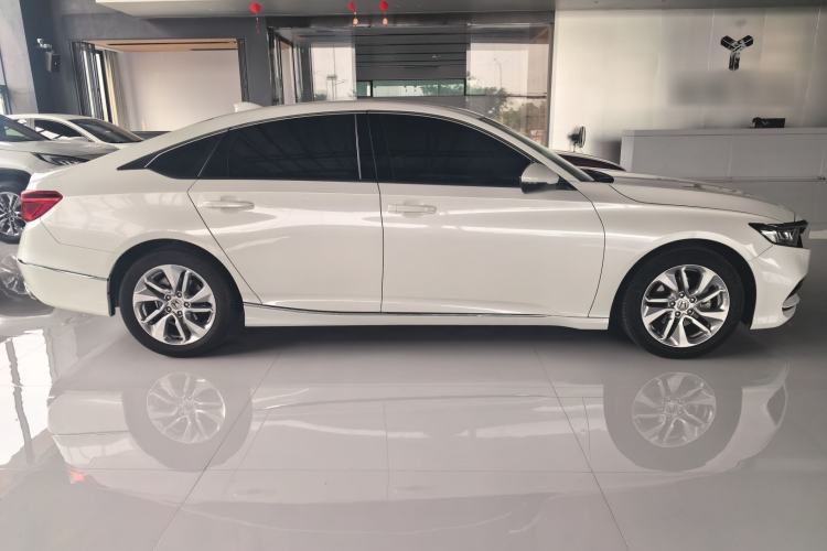 Used Honda Accord 2018 260TURBO Elite Edition China V Exterior 4