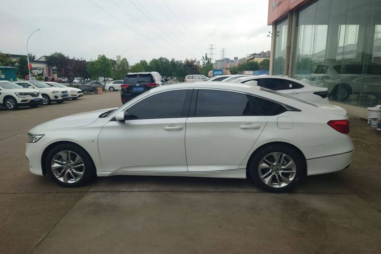 Used Honda Accord 2018 230TURBO Comfort Version National V Exterior 5