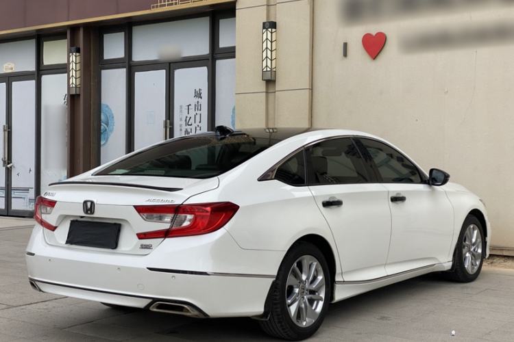 Used Honda Accord 2018 260TURBO Luxury Edition China V Emission Standard Exterior 5