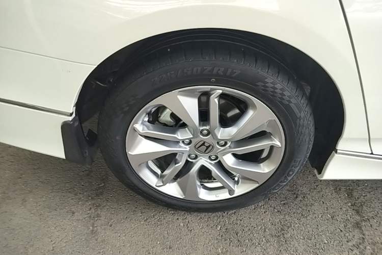 Used Honda Accord 2018 260TURBO Elite Edition China V Exterior 5