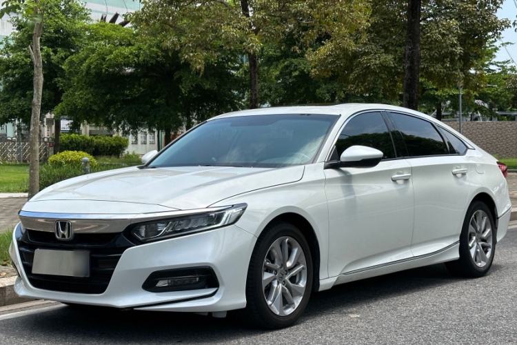 Used Honda Accord 2018 260TURBO Elite Edition China V Exterior 5
