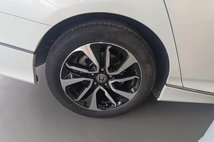Used Honda Accord 2018 260TURBO Elite Edition China VI Exterior 5