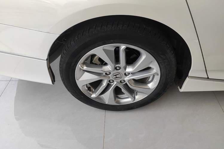 Used Honda Accord 2018 260TURBO Elite Edition China VI Exterior 5