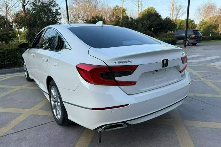 Used Honda Accord 2018 260TURBO Luxury Edition China VI Exterior 5