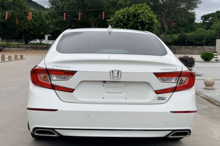Used Honda Accord 2018 260TURBO Elite Edition China V Exterior 5