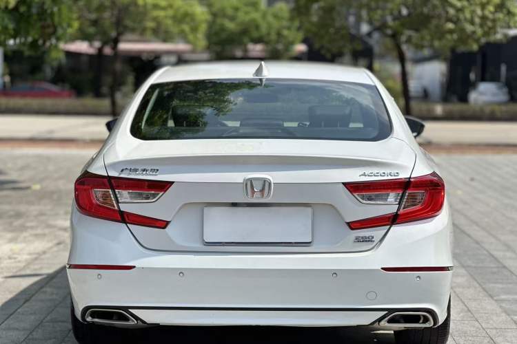 Used Honda Accord 2018 260TURBO Luxury Edition China VI Exterior 5