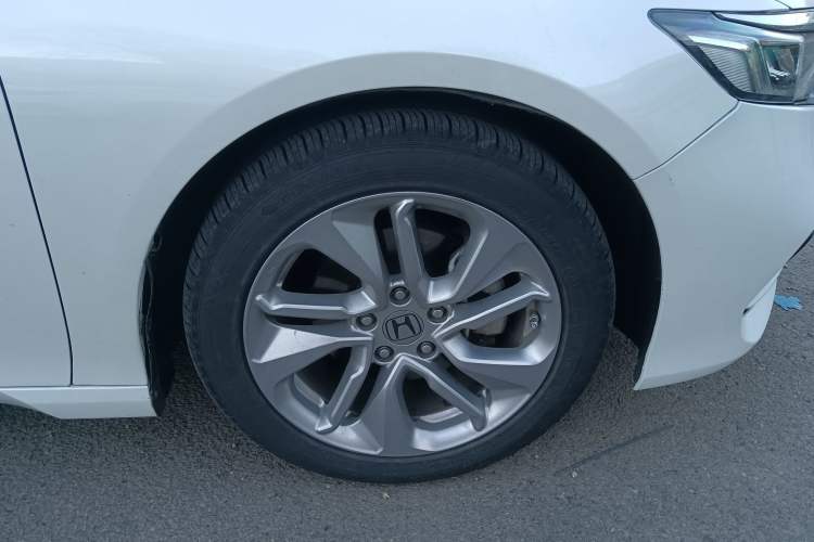 Used Honda Accord 2018 260TURBO Elite Edition China V Exterior 6
