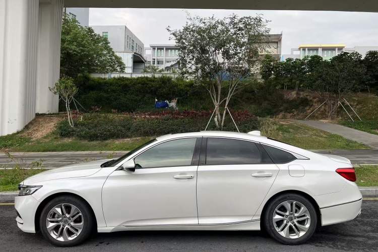 Used Honda Accord 2018 260TURBO Luxury Edition China VI Exterior 6