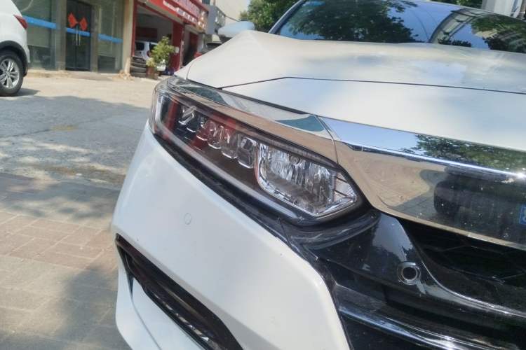 Used Honda Accord 2018 260TURBO Luxury Edition China VI Exterior 6