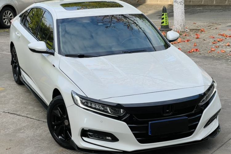 Used Honda Accord 2018 260TURBO Elite Edition China VI Exterior 7