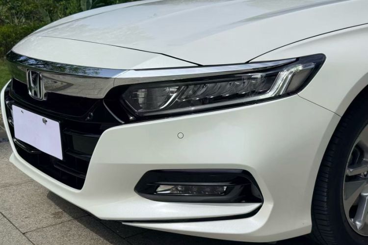 Used Honda Accord 2018 260TURBO Luxury Edition China VI Exterior 7