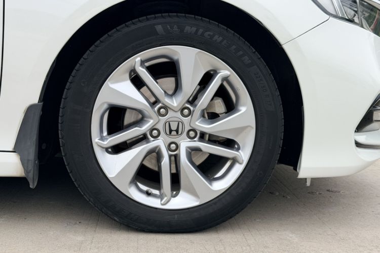Used Honda Accord 2018 260TURBO Elite Edition China V Exterior 7