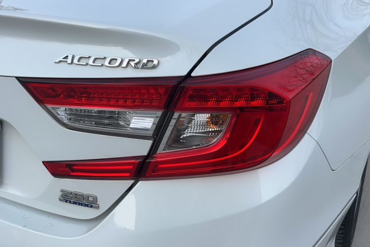Used Honda Accord 2018 260TURBO Luxury Edition China VI Exterior 8