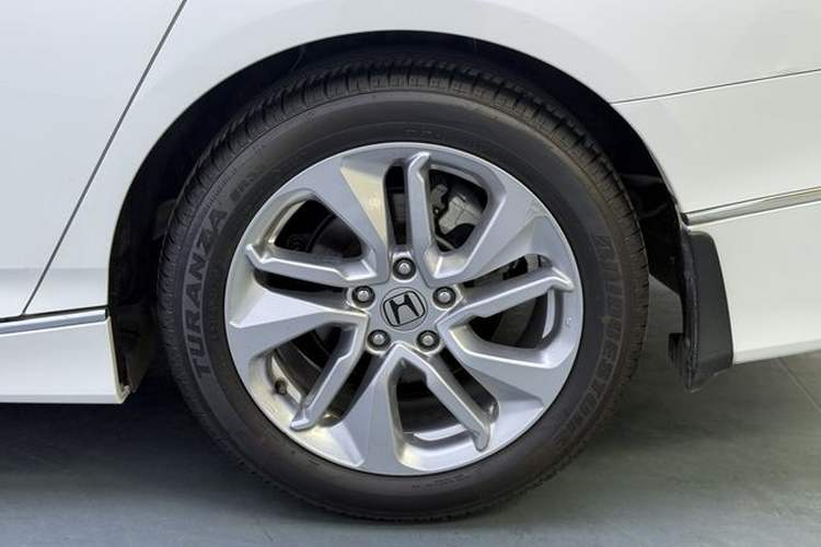 Used Honda Accord 2018 260TURBO Elite Edition China VI Exterior 9