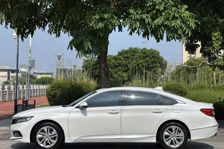 Used Honda Accord 2018 260TURBO Luxury Edition China VI Exterior 9