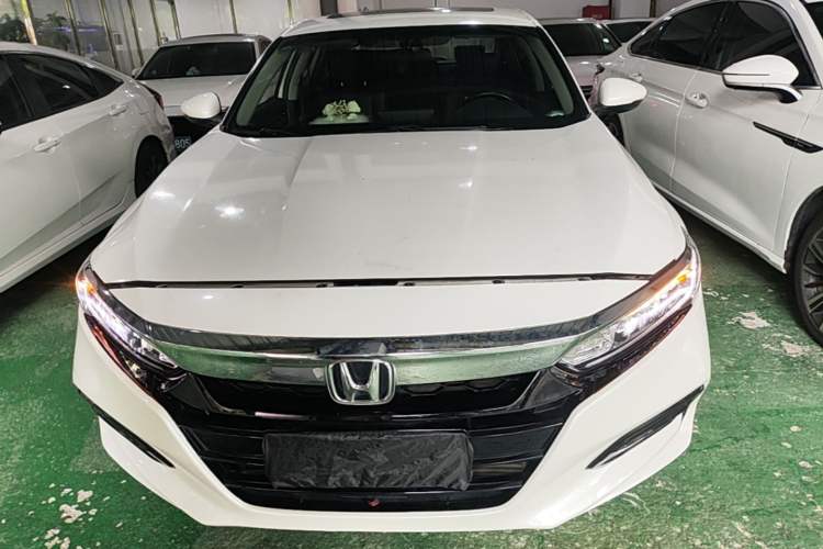 Used Honda Accord 2018 260TURBO Elite Edition China VI Front