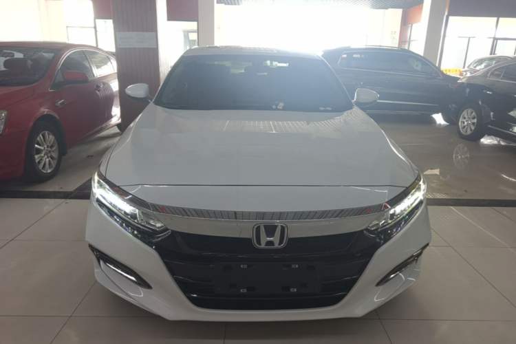 Used Honda Accord 2018 260TURBO Elite Edition China VI Front