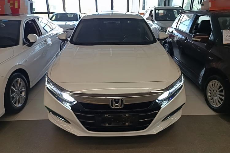 Used Honda Accord 2018 260TURBO Elite Edition China VI Front