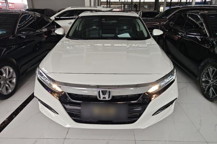 Used Honda Accord 2018 260TURBO Luxury Edition China VI Front