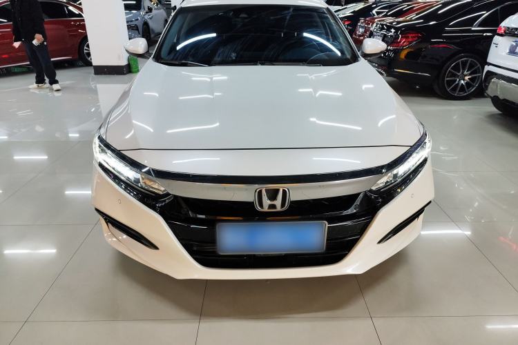 Used Honda Accord 2018 260TURBO Luxury Edition China VI Front