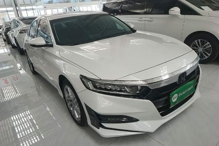 Used Honda Accord 2018 260TURBO Elite Edition China VI Front Right 45 Deg