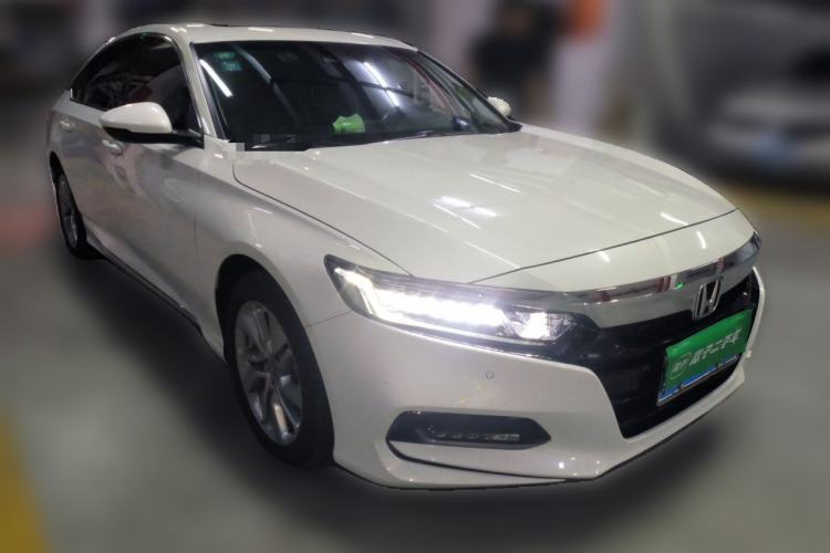 Used Honda Accord 2018 260TURBO Luxury Edition China VI Front Right 45 Deg