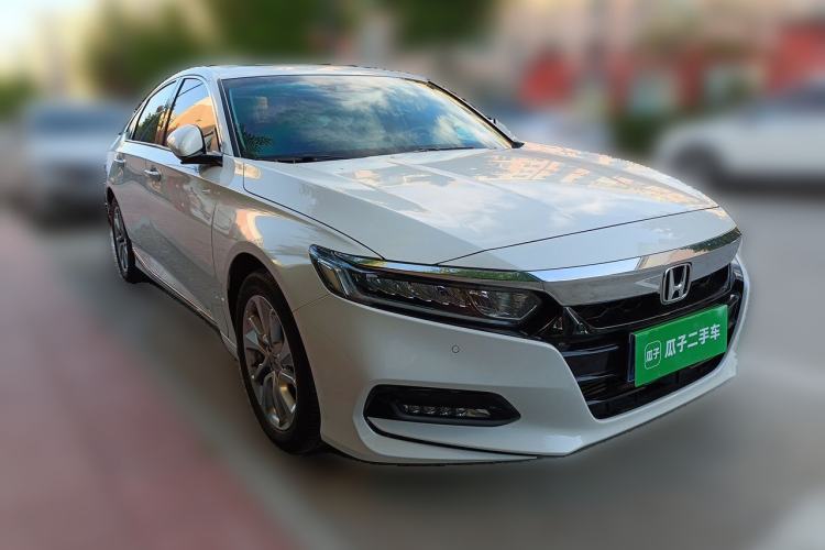 Used Honda Accord 2018 260TURBO Luxury Edition China V Emission Standard Front Right 45 Deg