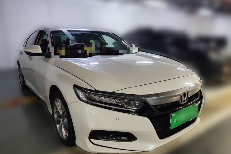 Used Honda Accord 2018 260TURBO Luxury Edition China V Emission Standard Front Right 45 Deg