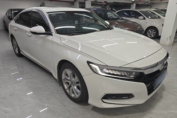 Used Honda Accord 2018 260TURBO Elite Edition China VI Front Right 45 Deg