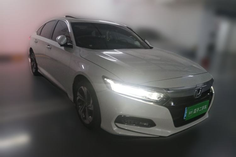 Used Honda Accord 2018 260TURBO Prestige Edition China V Front Right 45 Deg