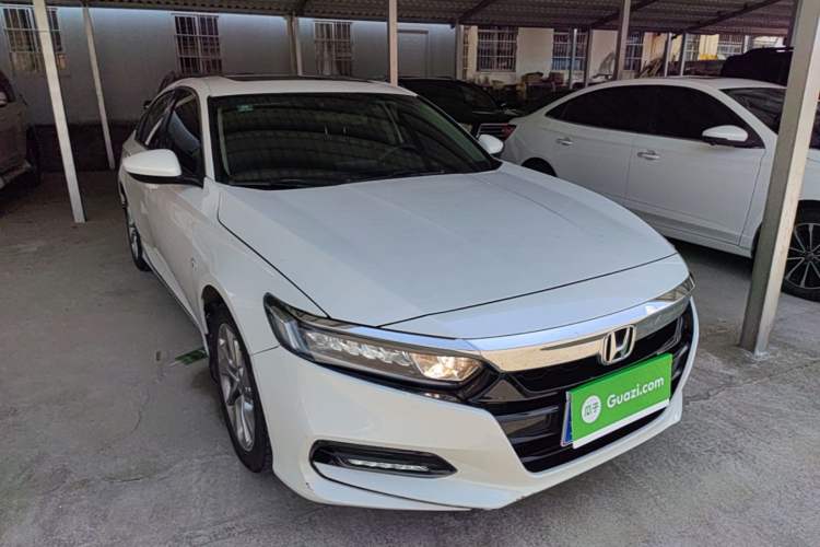 Used Honda Accord 2018 230TURBO Comfort Version National V Front Right 45 Deg