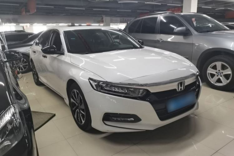 Used Honda Accord 2018 260TURBO Elite Edition China VI Front Right 45 Deg