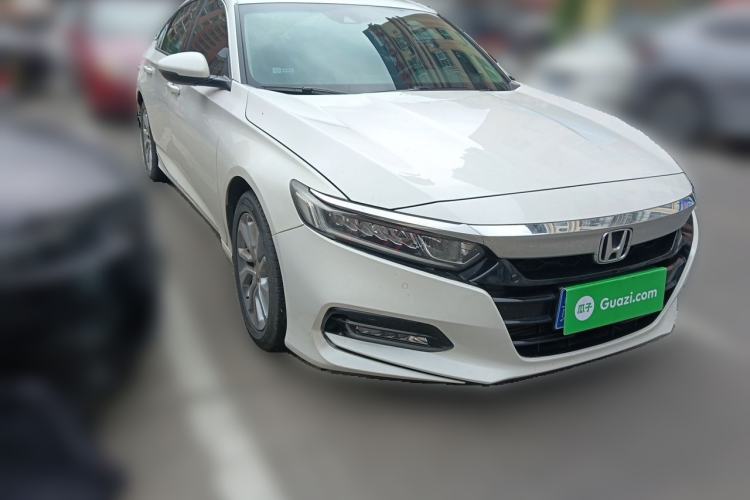 Used Honda Accord 2018 260TURBO Luxury Edition China V Emission Standard Front Right 45 Deg