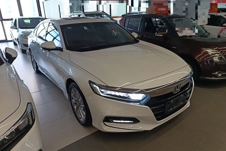 Used Honda Accord 2018 260TURBO Elite Edition China VI Front Right 45 Deg