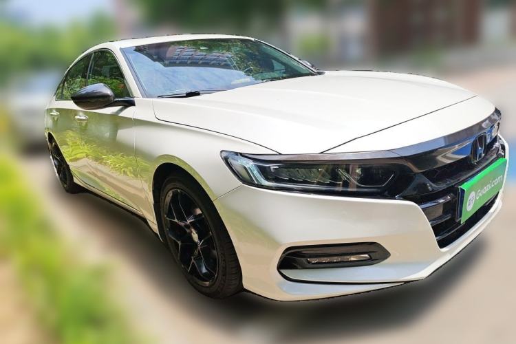 Used Honda Accord 2018 260TURBO Luxury Edition China V Emission Standard Front Right 45 Deg