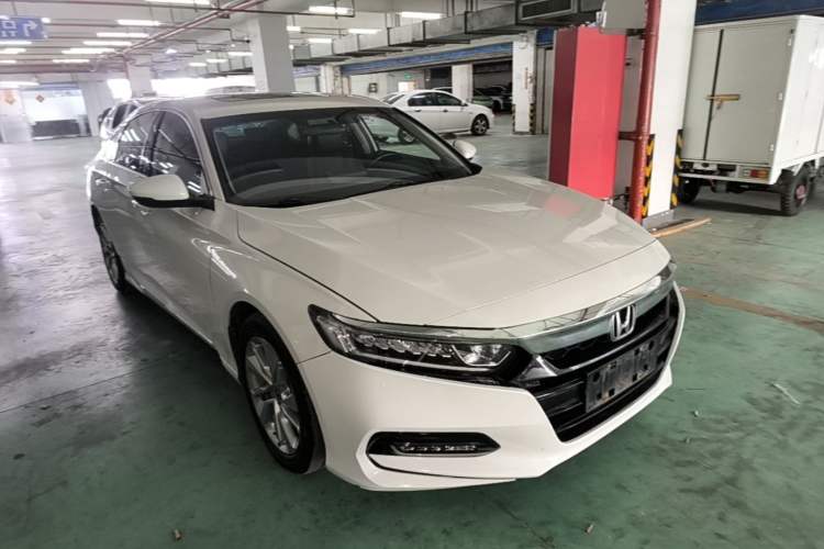 Used Honda Accord 2018 260TURBO Elite Edition China VI Front Right 45 Deg