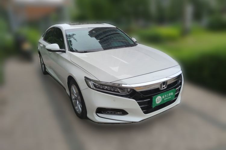Used Honda Accord 2018 260TURBO Luxury Edition China VI Front Right 45 Deg