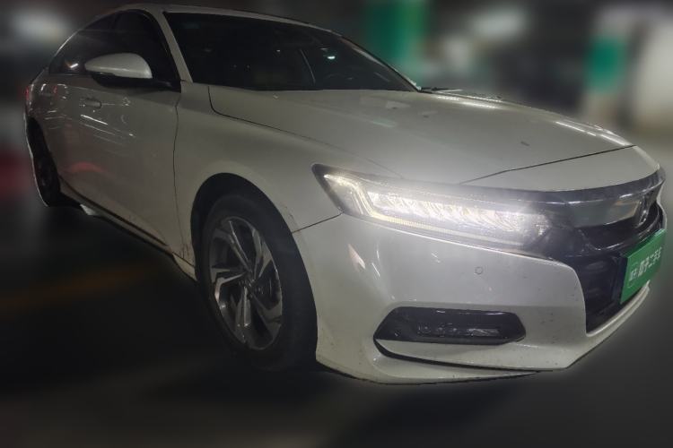 Used Honda Accord 2018 260TURBO Flagship Edition National V Front Right 45 Deg