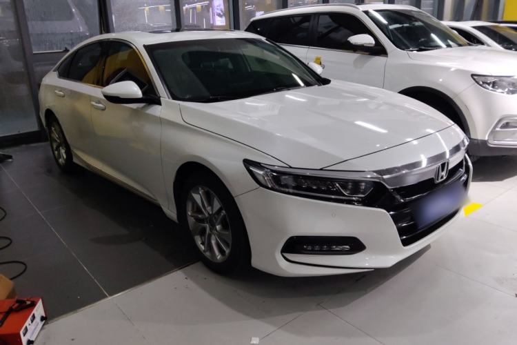 Used Honda Accord 2018 260TURBO Elite Edition China V Front Right 45 Deg
