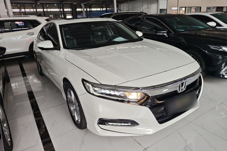 Used Honda Accord 2018 260TURBO Luxury Edition China VI Front Right 45 Deg