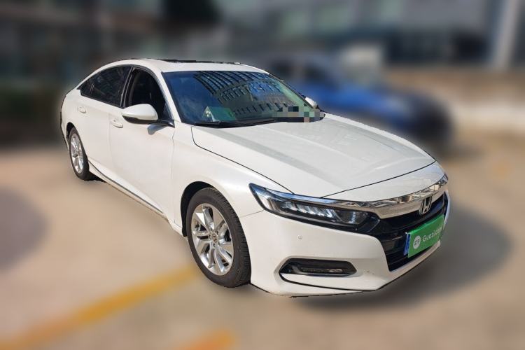 Used Honda Accord 2018 260TURBO Luxury Edition China V Emission Standard Front Right 45 Deg