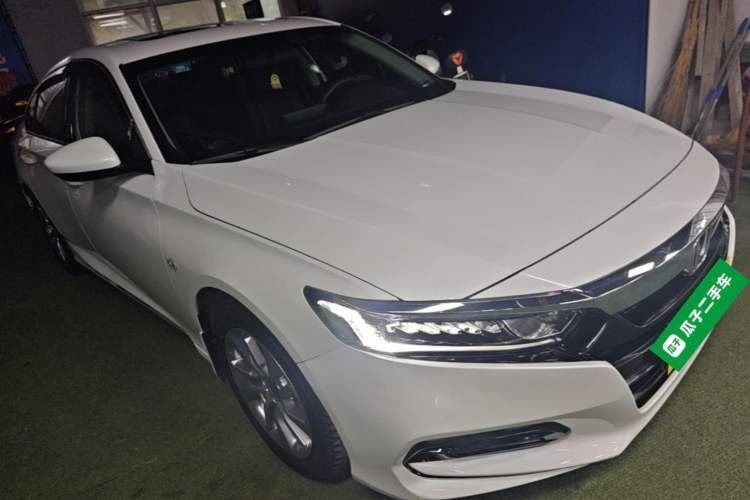 Used Honda Accord 2018 230TURBO Comfort Version National V Front Right 45 Deg