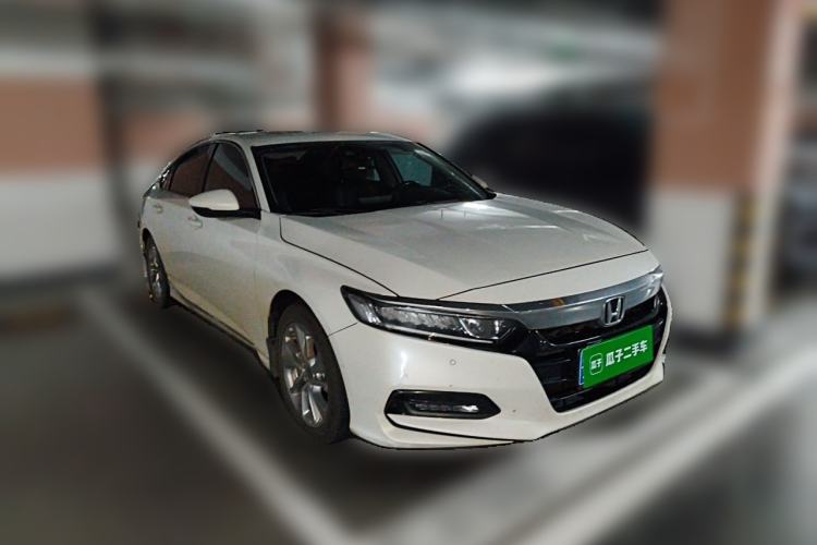 Used Honda Accord 2018 260TURBO Luxury Edition China V Emission Standard Front Right 45 Deg